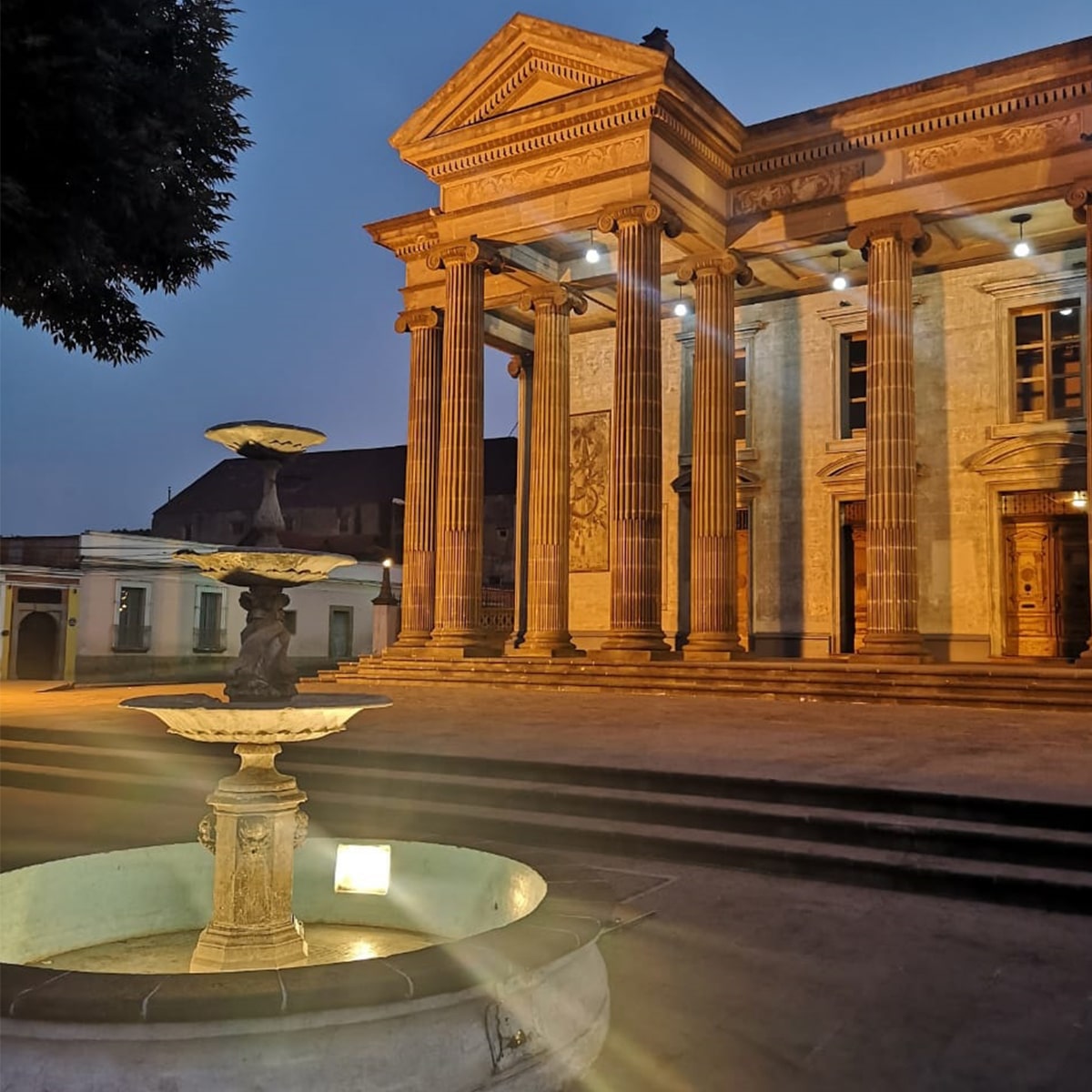 Teatro municipal de quetzaltenango fotografia 